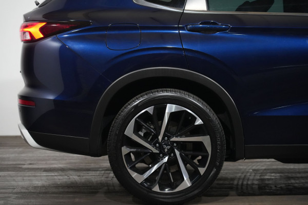 2022 Mitsubishi Outlander Aspire SUV image 6