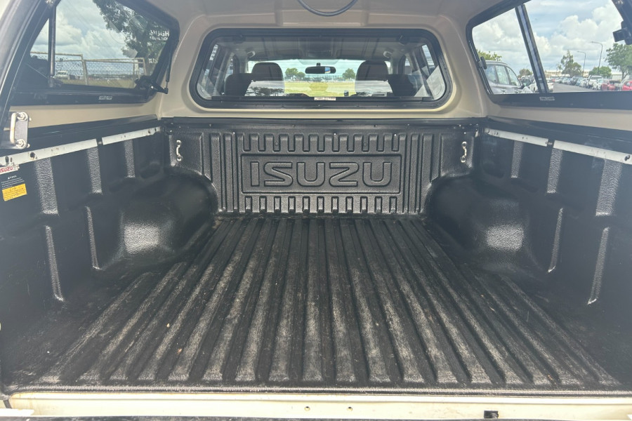 2016 MY15 Isuzu D-MAX Turbo LS-Terrain Ute Image 12