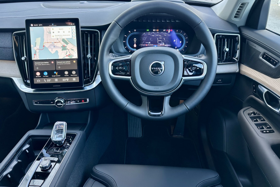 2025 Volvo XC90 L Series Ultra B5 Bright SUV Image 20