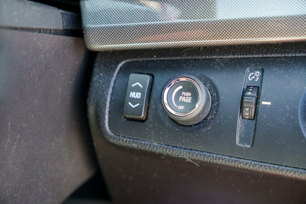2014 Holden Calais VF V Sedan Image 15