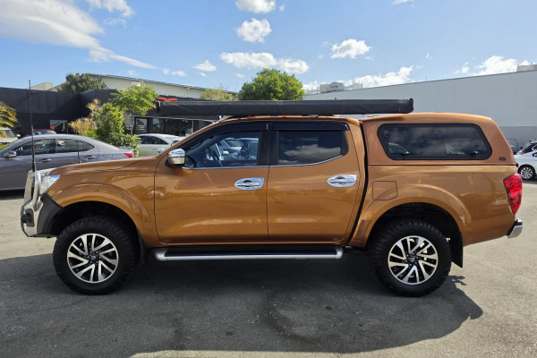 2015 Nissan Navara D23 ST-X Dual Cab Pickup Image 10