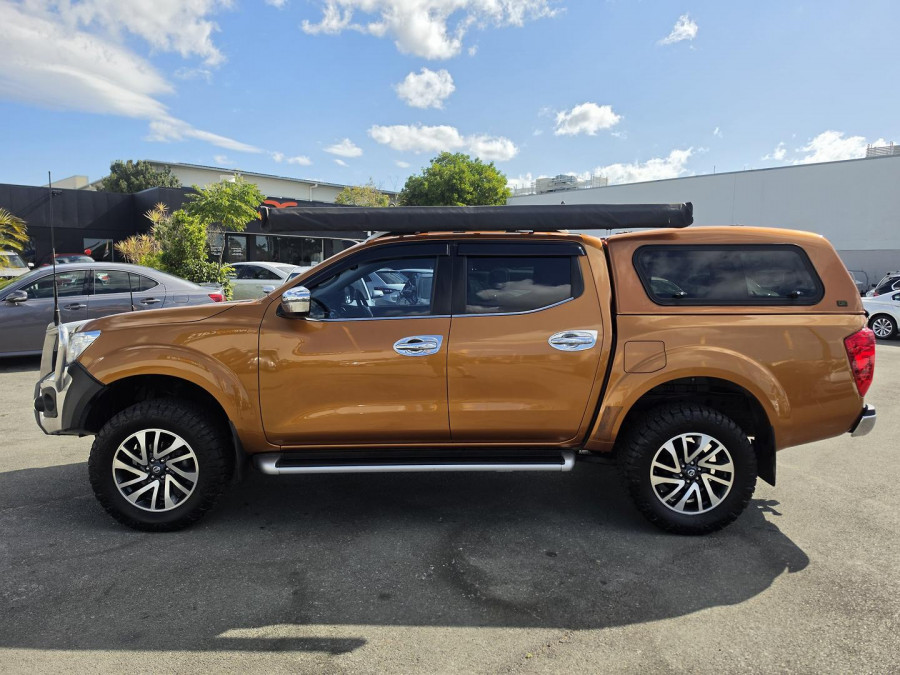 2015 Nissan Navara D23 ST-X Dual Cab Pickup Image 10