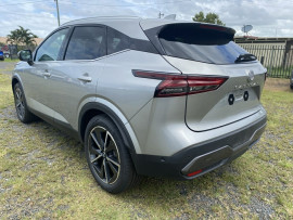 2024 Nissan QASHQAI J12 Ti SUV image 7