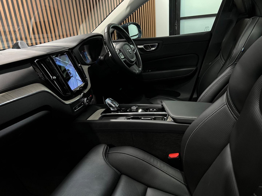 2022 Volvo XC60 UZ B5 Inscription SUV Image 20