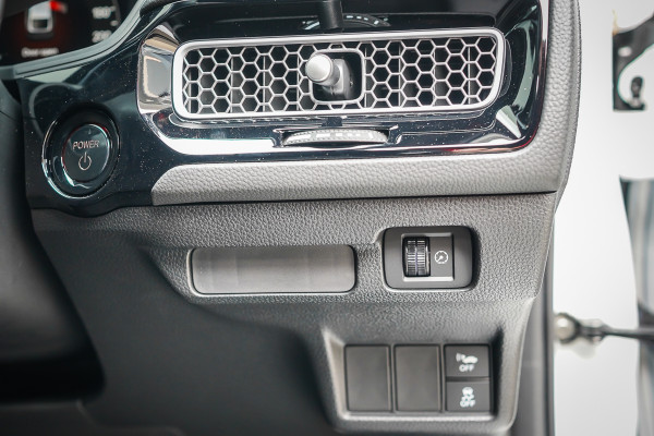 2024 MY25 Honda Civic 11th Gen e:HEV LX Hatch Image 18