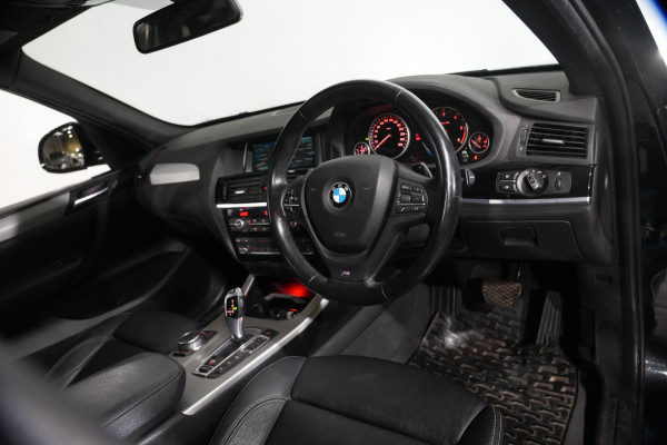 2016 BMW X3 xDrive20d SUV image 9