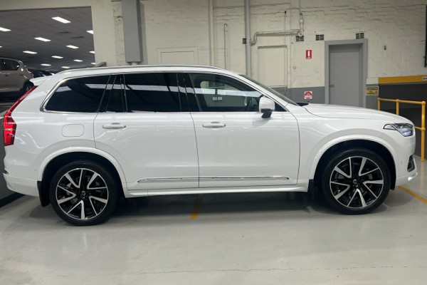 2023 Volvo XC90 L Series MY23 Ultimate B6 Geartronic AWD Bright Wagon Image 5