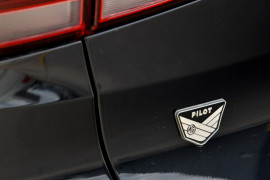 2024 MG ZST S13 Essence SUV