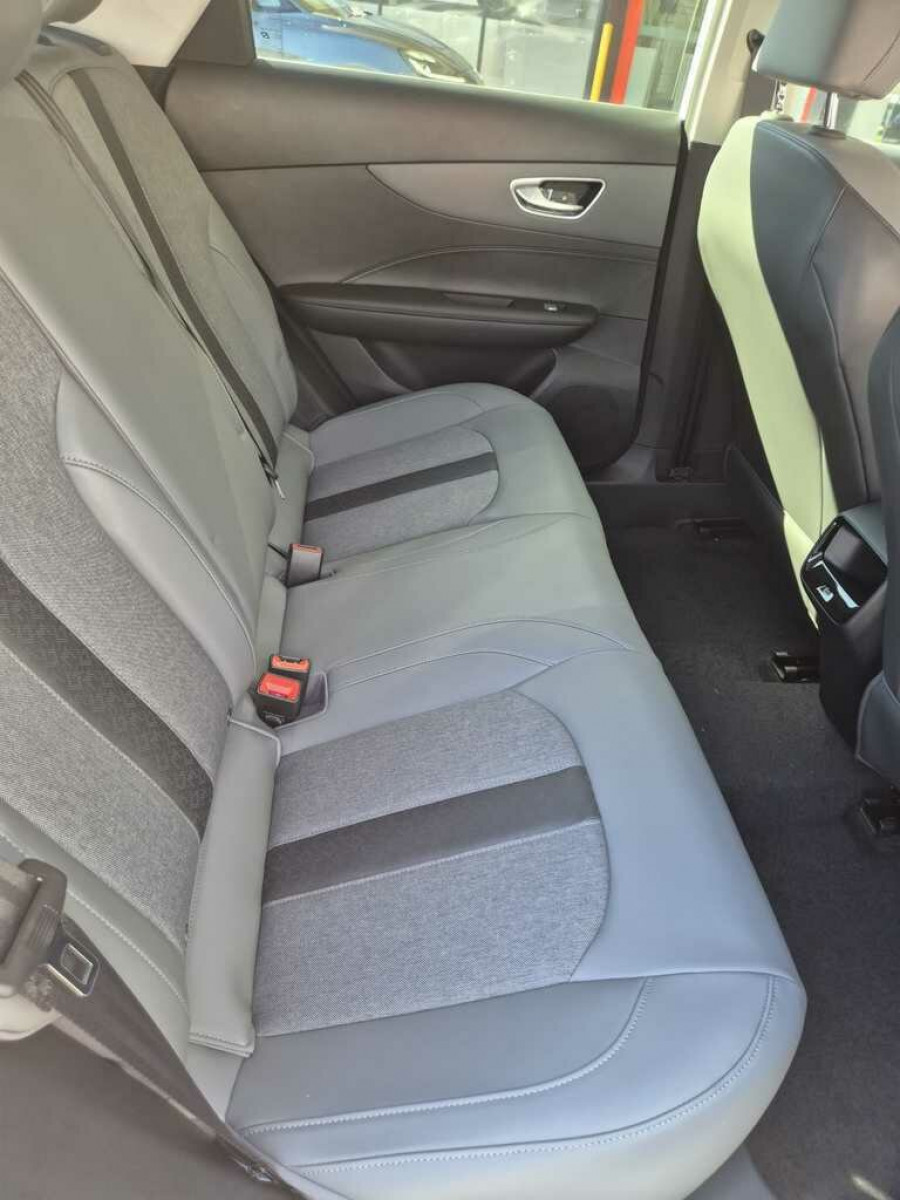 2026 MG MG4 AH4E Essence 64 Hatch Image 17