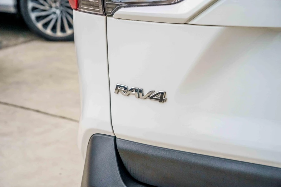 2024 Toyota RAV4 AXAH52R GX SUV Image 18