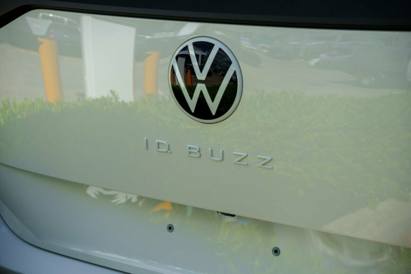 2025 Volkswagen ID. Buzz Cargo EBN BEV550 Van Image 5