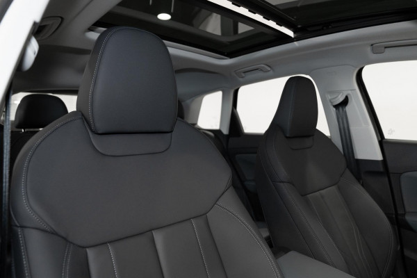 2025 Audi Q3 F3 TFSI SUV image 9