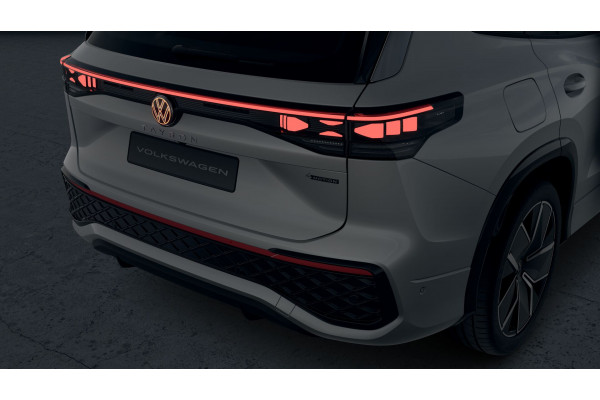 2025 MY26 Volkswagen Tayron R4 195TSI R-Line SUV Image 7
