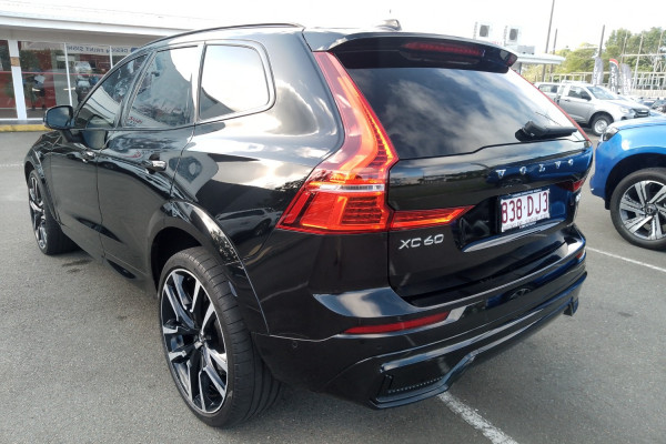 2021 MY22 Volvo XC60 UZ B6 R-Design SUV Image 10