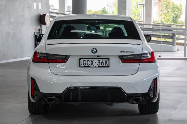 2026 MY25 BMW 3 Series G20 LCI II M340i xDrive Sedan image 5