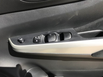 2017 Nissa Navara D23 S2 ST Crew cab