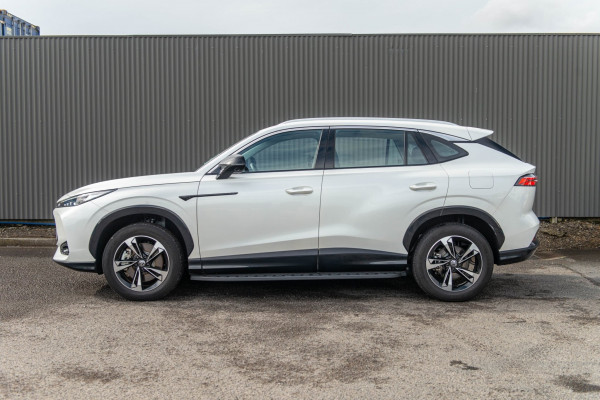 2026 MG HS Super Hybrid Excite SUV Image 8