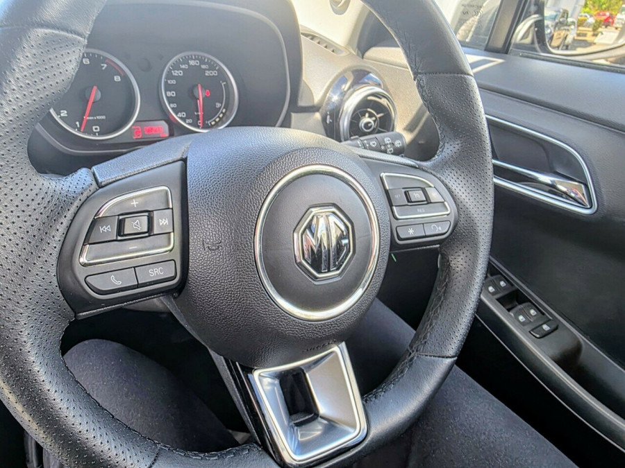 2020 MG MG3 SZP1 Core Hatch Image 20
