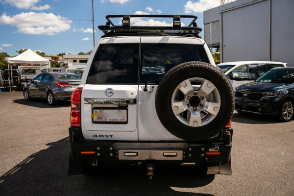 2015 Nissan Patrol GU 9 ST SUV Image 3