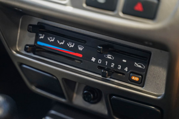 2015 Nissan Navara D2 ST-R Utility