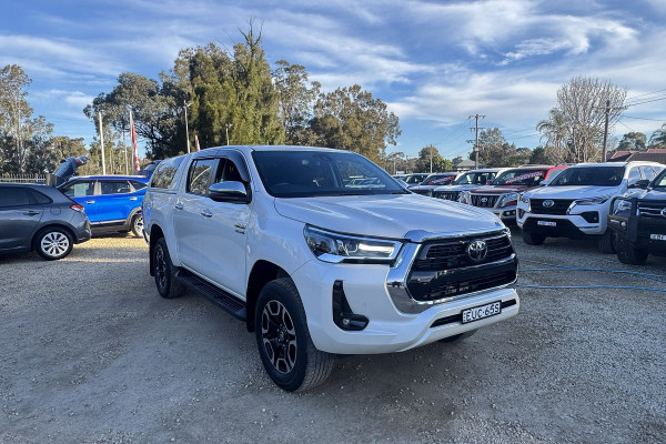 2022 Toyota HiLux GUN126R SR5 Ute Image 22