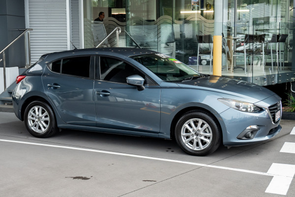 2015 Mazda 3 BM Series Maxx Hatch image 3