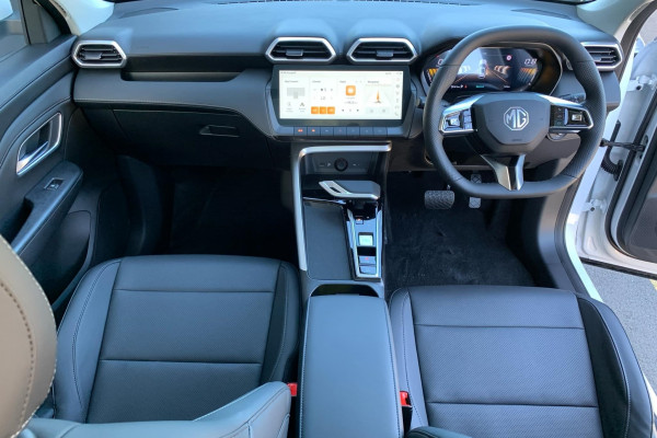 2026 MG ZS ZS32 Essence Turbo SUV Image 6