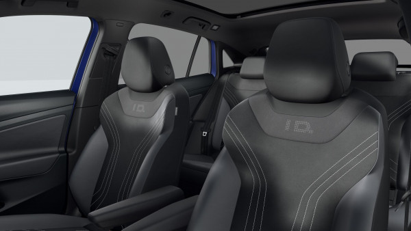 2025 Volkswagen ID. 5 E2 Pro SUV image 4