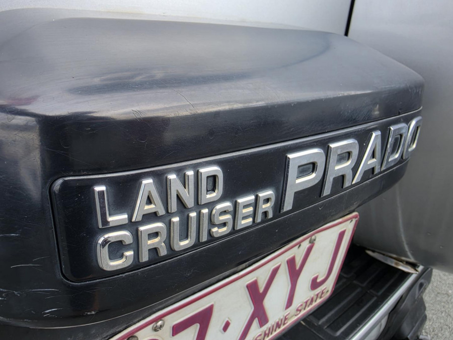2013 Toyota LandCruiser Prado GDJ150R GX SUV Image 23