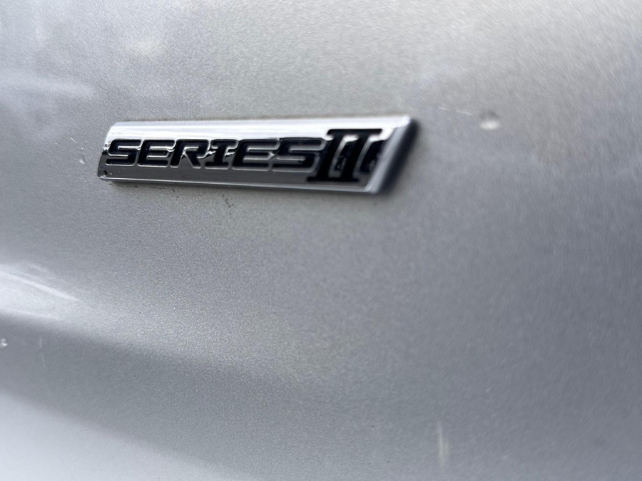 2016 Holden Commodore VF Series II SV6 Sedan Image 4