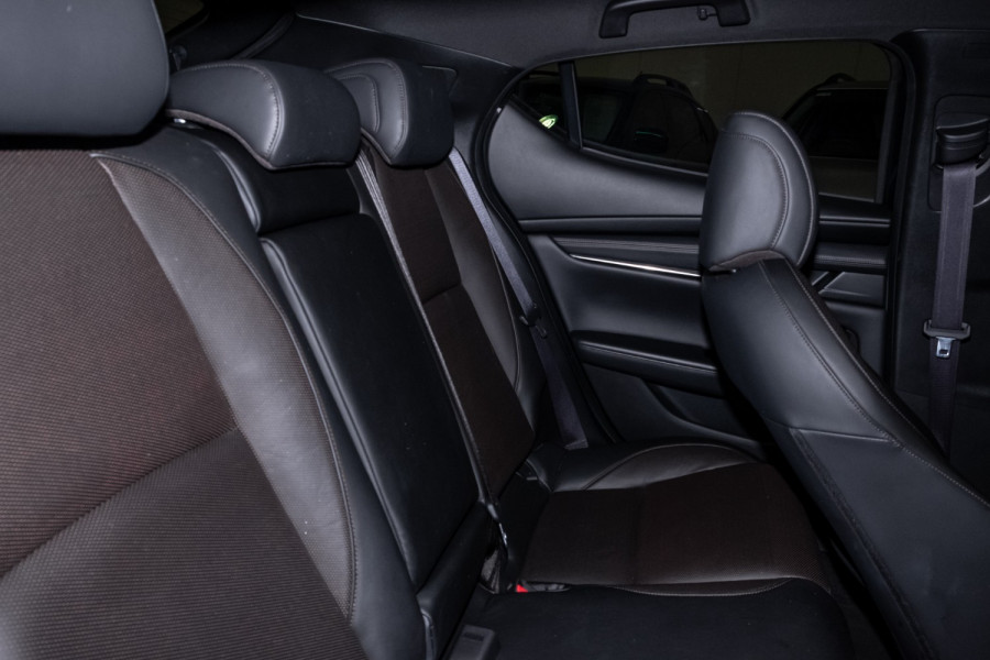 2021 Mazda 3 BP Series G25 Astina Hatch Image 9