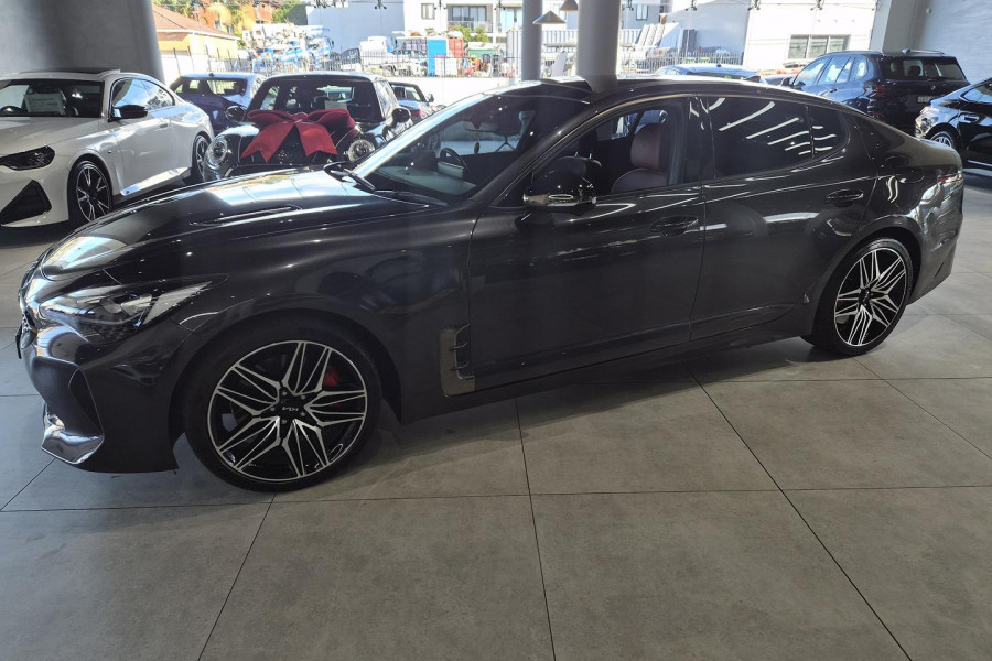 2022 Kia Stinger CK GT Sedan