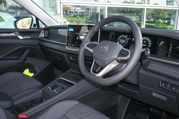 2025 Volkswagen Tayron R4 110TSI Life SUV Image 7