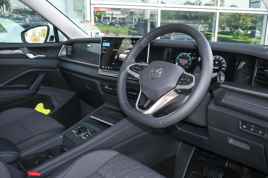 2025 Volkswagen Tayron R4 110TSI Life SUV Image 7