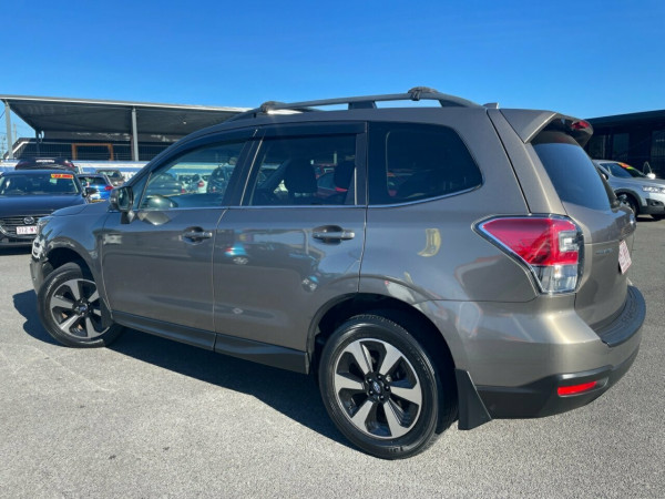 Used 16 Subaru Forester 2 0i L Awd Cairns