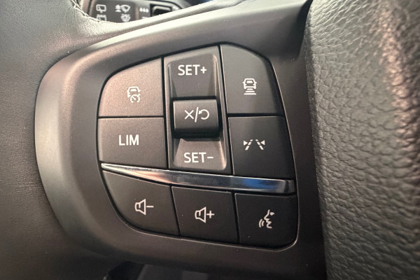 2026 MY26.5 Ford Everest UB Platinum SUV Image 12