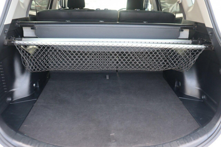 2018 Toyota RAV4 ZSA42R GX SUV Image 22