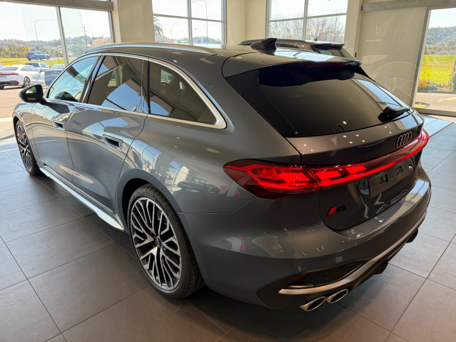 2026 Audi S5 Wagon Image 6