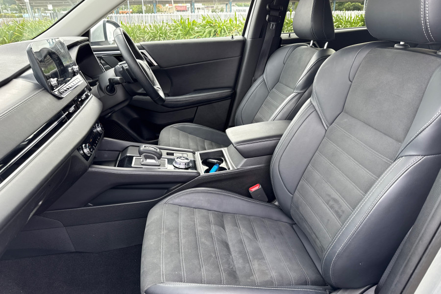 2024 Mitsubishi Outlander ZM Aspire SUV Image 9