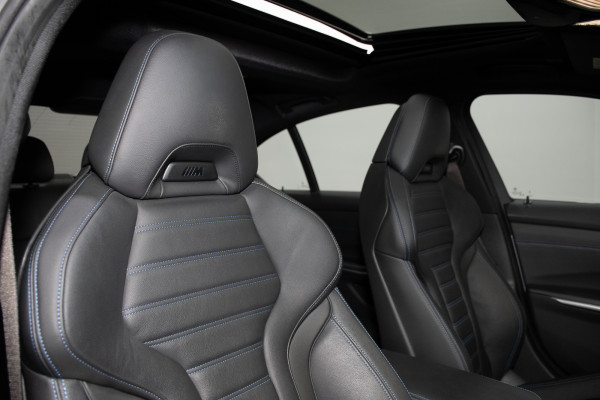 2022 BMW 3 Series 30e M Sport Phev Sedan Image 4