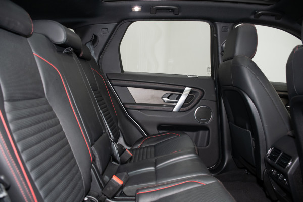 2020 Land Rover Discovery Sport SE SUV Image 3