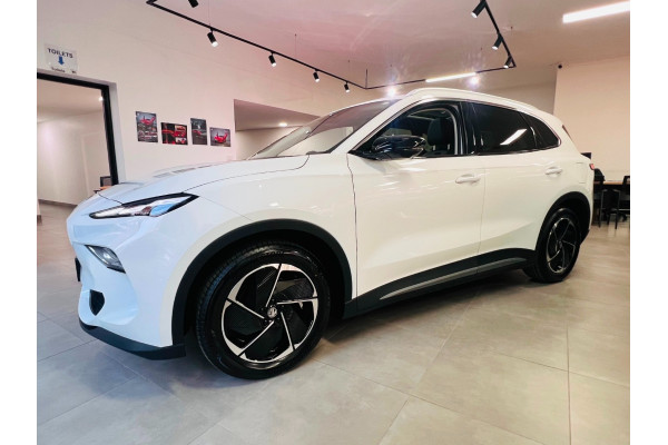 2025 MG MGS5 EV ZS3EM Essence 49 SUV Image 8