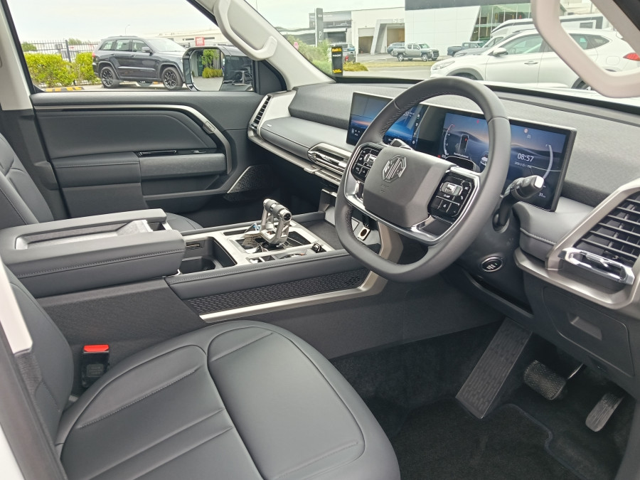 2026 MG U9 Explore Ute Image 10