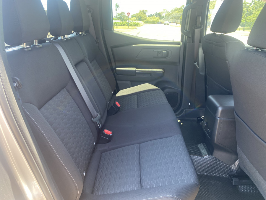 2026 Mitsubishi Triton MV GLX+ Ute Image 13