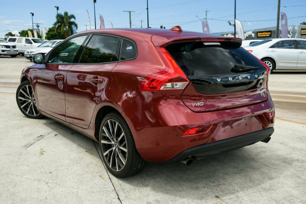 2016 Volvo V40 M Series MY16 T3 Adap Geartronic Kinetic Hatchback