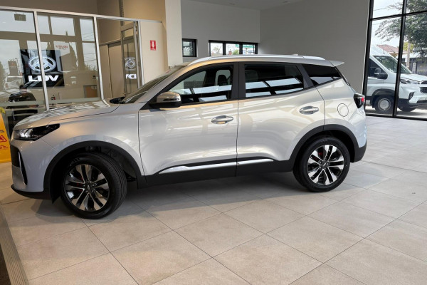 2026 Chery Tiggo 4  Ultimate SUV Image 3