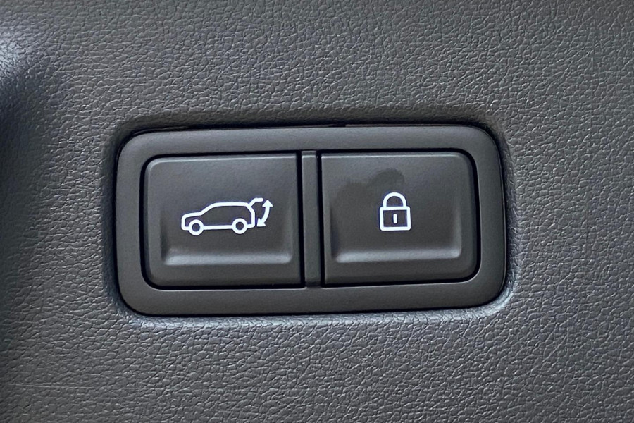 2025 Hyundai Santa Fe MX5.V1 Hybrid Elite SUV Image 7