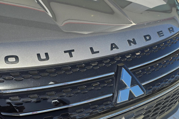 2022 MY22.5 Mitsubishi Outlander ZM Aspire SUV Image 28