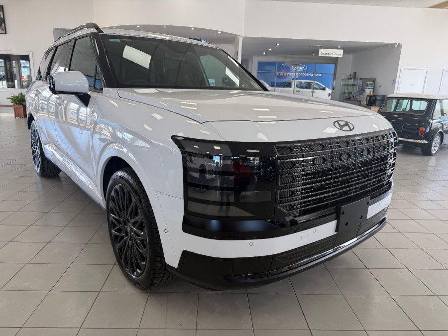 2026 Hyundai Palisade Calligraphy Black Ink SUV Image 1