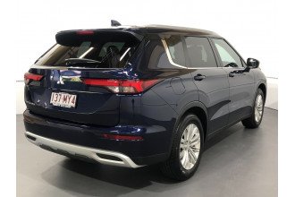 2023 Mitsubishi Outlander ZM LS SUV
